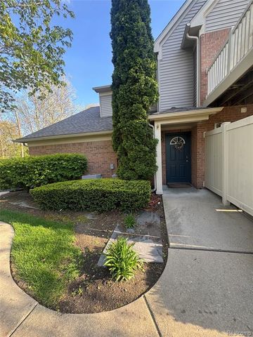 210 Marigold Circle 7, Westland, MI 48185