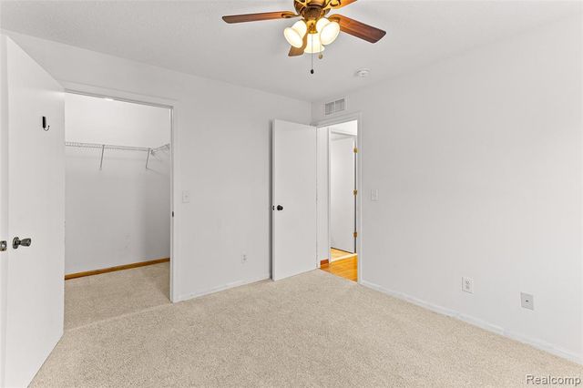 210 Marigold Circle 7, Westland, MI 48185