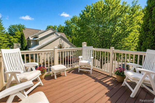 210 Marigold Circle 7, Westland, MI 48185