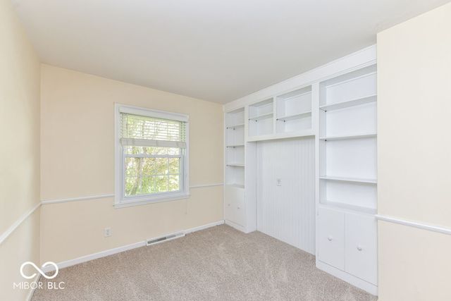 3969 Honey Creek Boulevard, Greenwood, IN 46143