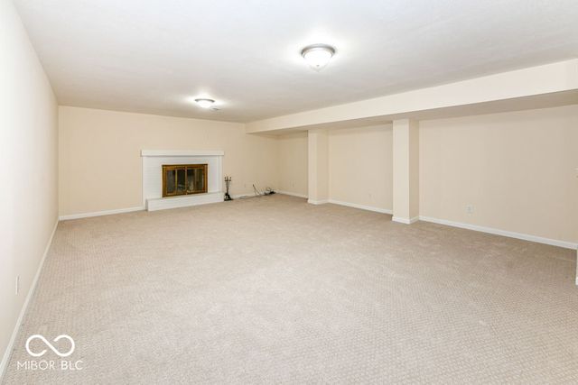 3969 Honey Creek Boulevard, Greenwood, IN 46143