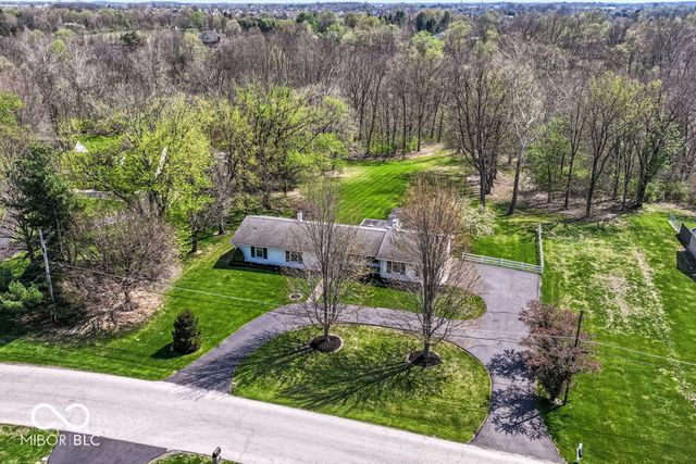 3969 Honey Creek Boulevard, Greenwood, IN 46143