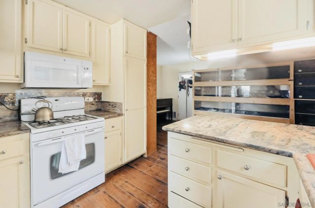 41614 Zinfandel Ave, Temecula, CA 92591