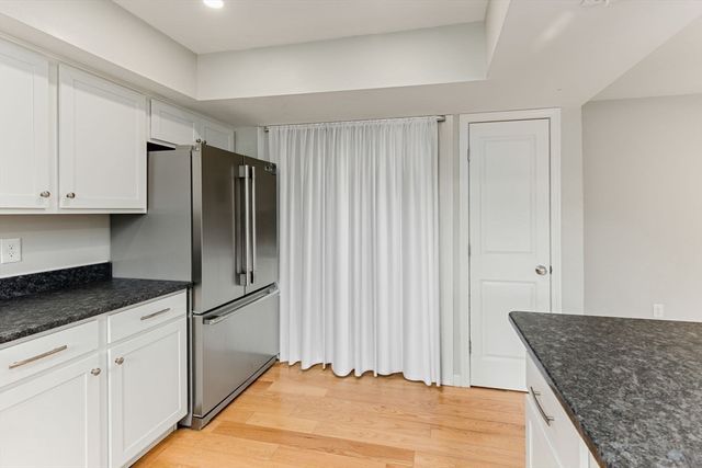 124 Greenbrook Ll 124, Stoughton, MA 02072