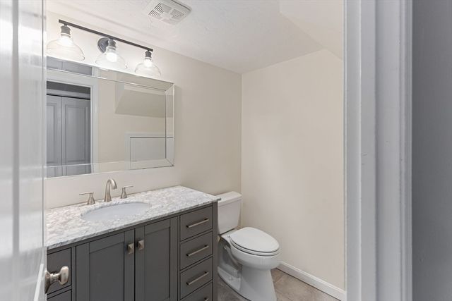 124 Greenbrook Ll 124, Stoughton, MA 02072