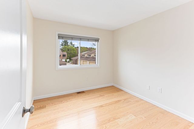 124 Greenbrook Ll 124, Stoughton, MA 02072