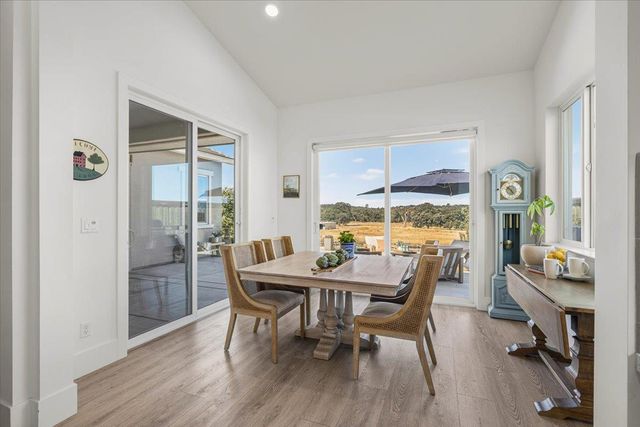 3310 Foxmore Ln, Rescue, CA 95672