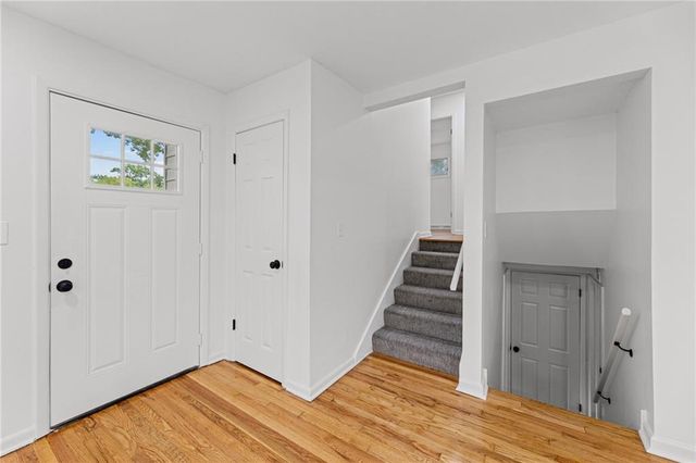 618 Saratoga Place, Lawrence, KS 66046