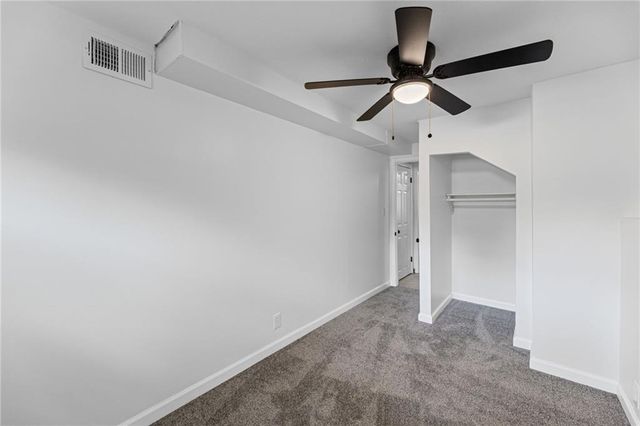 618 Saratoga Place, Lawrence, KS 66046