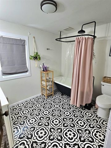 544 E Chicago Street, Bronson, MI 49028