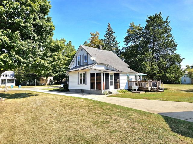 544 E Chicago Street, Bronson, MI 49028