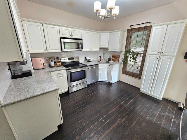 544 E Chicago Street, Bronson, MI 49028