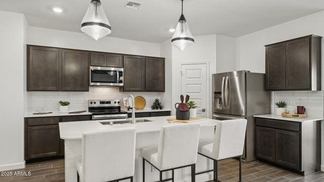 12578 W CHASE Lane, Avondale, AZ 85323