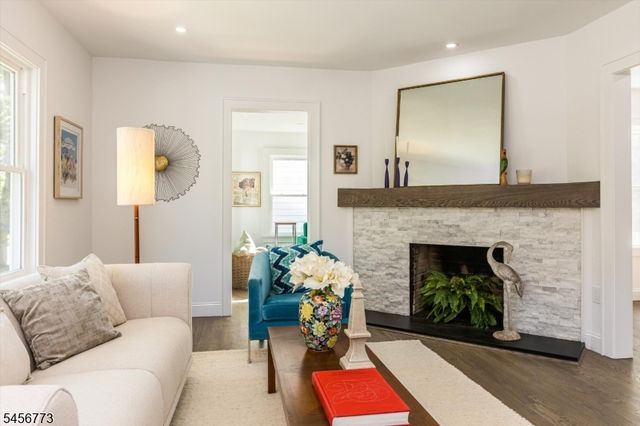 343 Meadowbrook Ln, South Orange Village Twp., NJ 07079