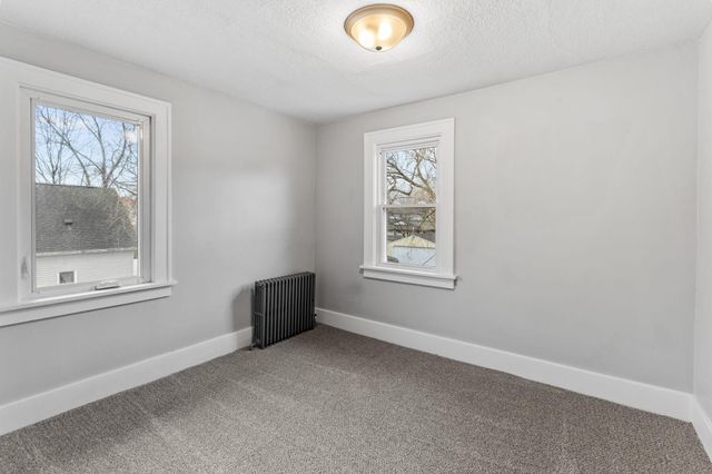 2723 Queen Avenue N, Minneapolis, MN 55411