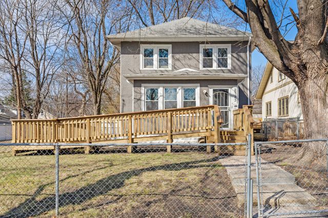 2723 Queen Avenue N, Minneapolis, MN 55411