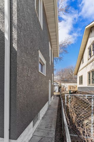 2723 Queen Avenue N, Minneapolis, MN 55411