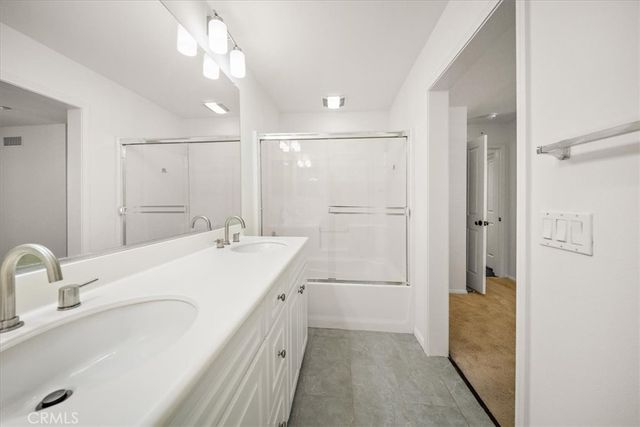 1800 Oak Street 319, Torrance, CA 90501
