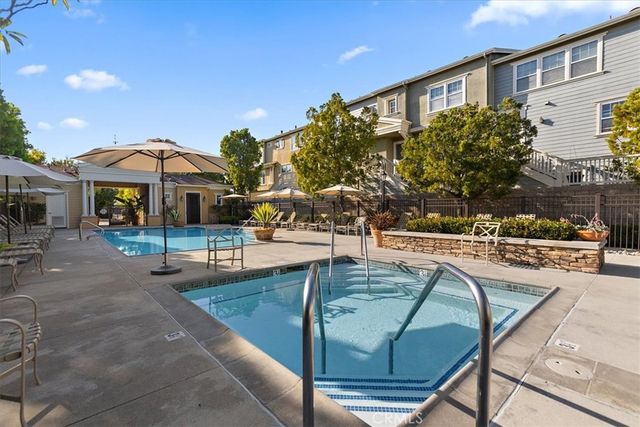 1800 Oak Street 319, Torrance, CA 90501