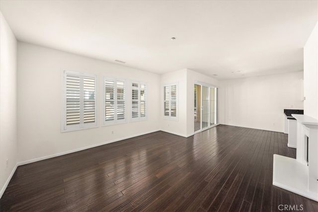 1800 Oak Street 319, Torrance, CA 90501