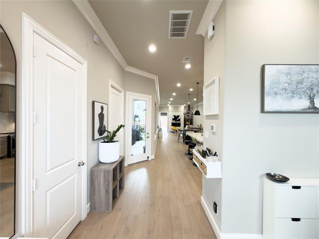 2437 Prairie Hollow Lane, Houston, TX 77077