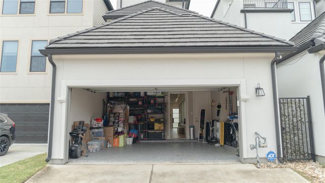 2437 Prairie Hollow Lane, Houston, TX 77077