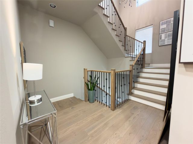 2437 Prairie Hollow Lane, Houston, TX 77077