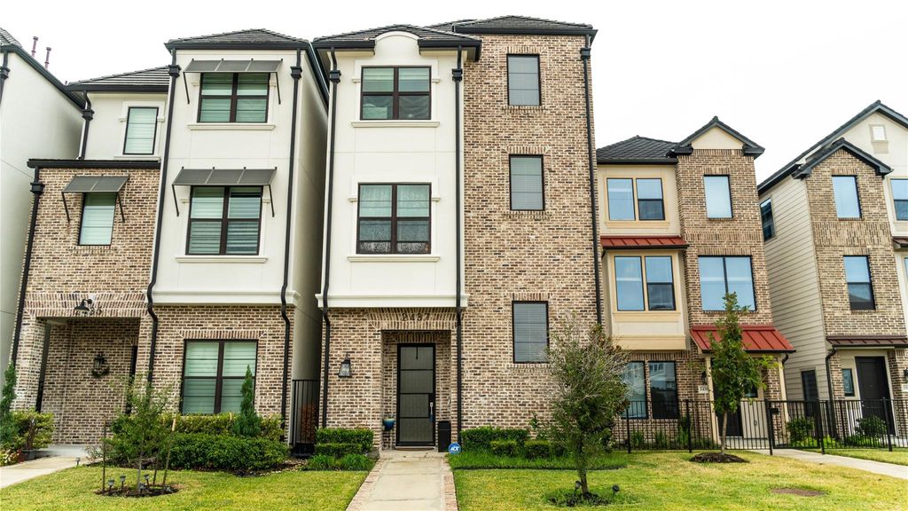 2437 Prairie Hollow Lane, Houston, TX 77077