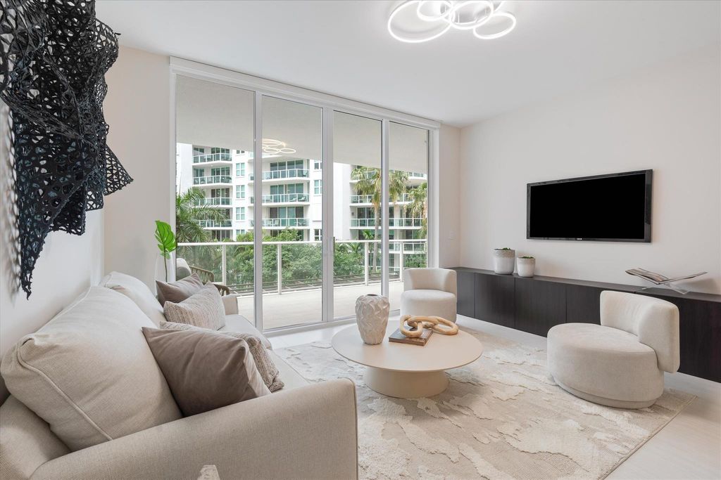 220 SE Mizner Boulevard 412, Boca Raton, FL 33432