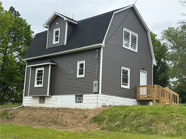 418 W Glenaven Avenue, Youngstown, OH 44511
