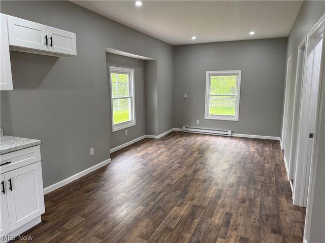 418 W Glenaven Avenue, Youngstown, OH 44511