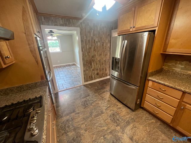 1194 Bird Spring Road SW, Hartselle, AL 35640