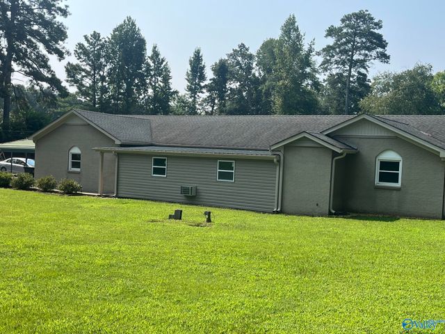1194 Bird Spring Road SW, Hartselle, AL 35640