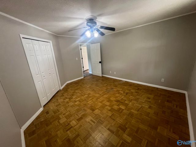 1194 Bird Spring Road SW, Hartselle, AL 35640
