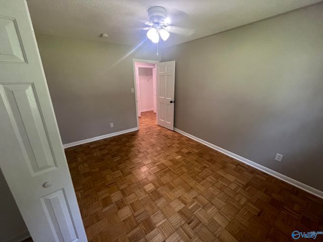 1194 Bird Spring Road SW, Hartselle, AL 35640