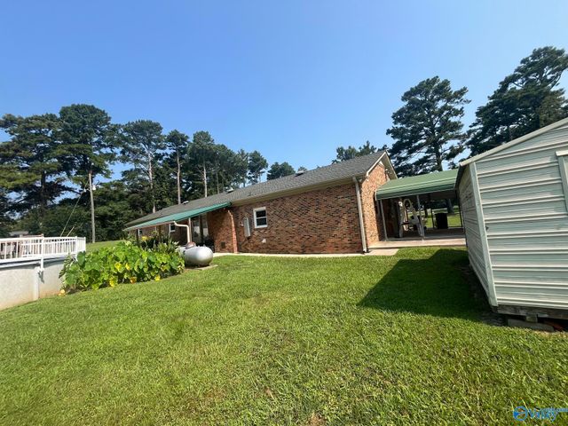 1194 Bird Spring Road SW, Hartselle, AL 35640