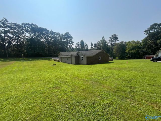 1194 Bird Spring Road SW, Hartselle, AL 35640