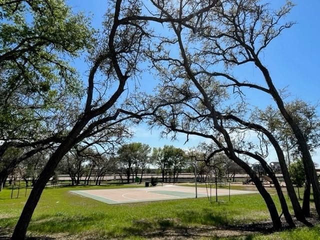 209 Veneta LN, Georgetown, TX 78633
