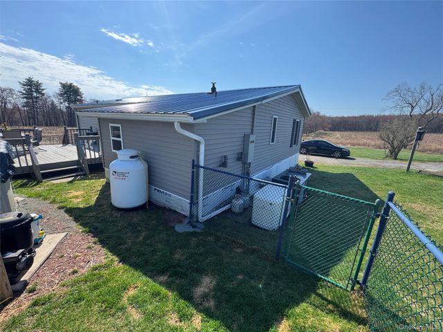 42 Fittkau Road, Swan Lake, NY 12783