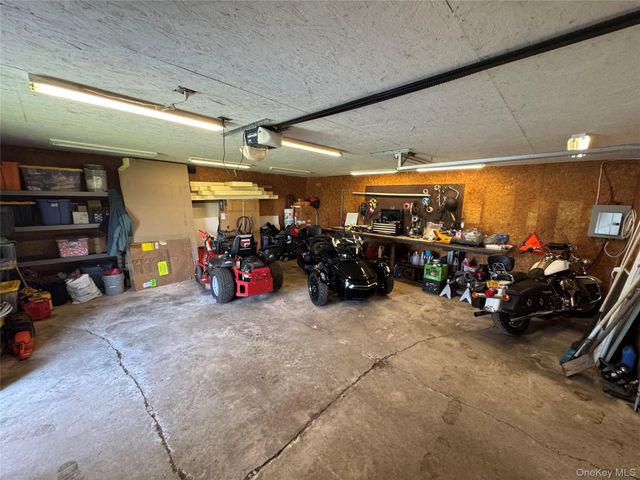 42 Fittkau Road, Swan Lake, NY 12783