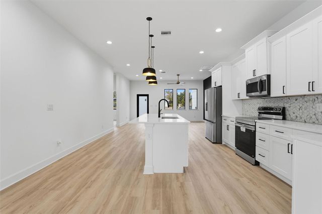 17049 HILLSBOROUGH BOULEVARD, Port Charlotte, FL 33954