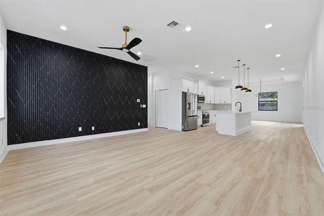 17049 HILLSBOROUGH BOULEVARD, Port Charlotte, FL 33954