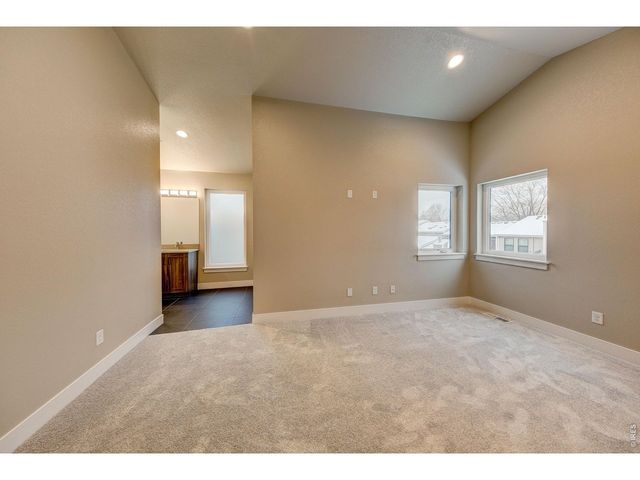 834 Cherokee Dr, Fort Collins, CO 80525