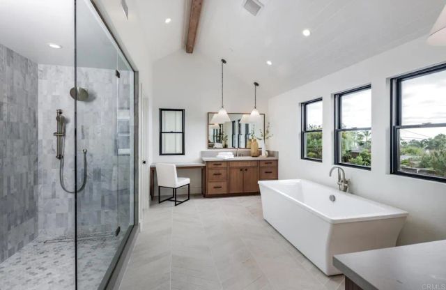 824 Conestoga Ct, Encinitas, CA 92024