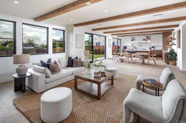 824 Conestoga Ct, Encinitas, CA 92024