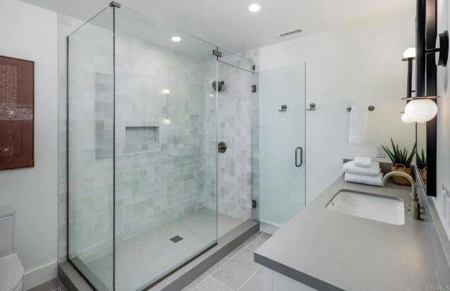 824 Conestoga Ct, Encinitas, CA 92024