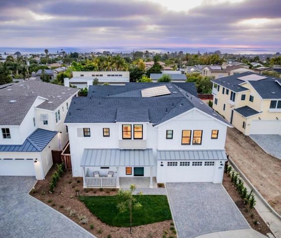 824 Conestoga Ct, Encinitas, CA 92024