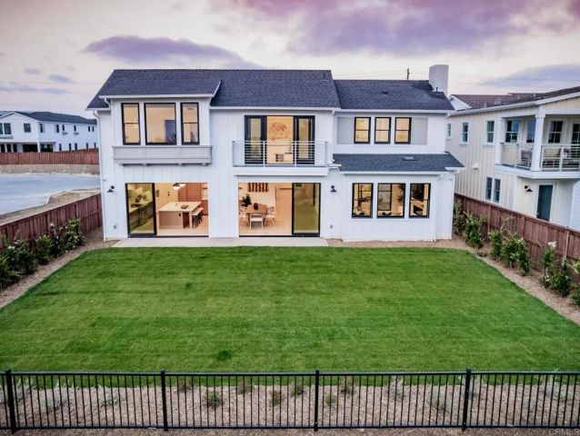 824 Conestoga Ct, Encinitas, CA 92024