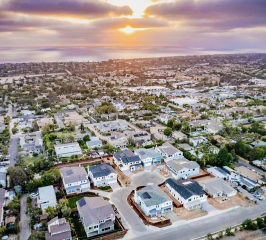 824 Conestoga Ct, Encinitas, CA 92024