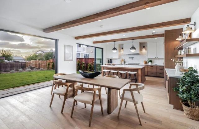 824 Conestoga Ct, Encinitas, CA 92024